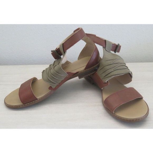 Timberland A25CF Women's Sz 7 Olive Green Cherrybrook Ankle Strap Sandals - Picture 1 of 12